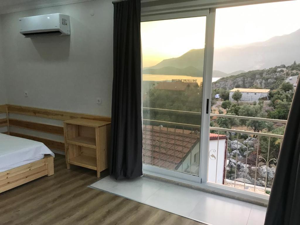Green Hill Kas Apartment Bagian luar foto