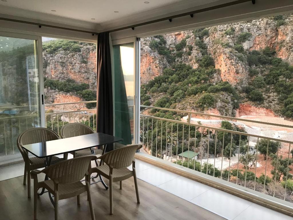 Green Hill Kas Apartment Bagian luar foto